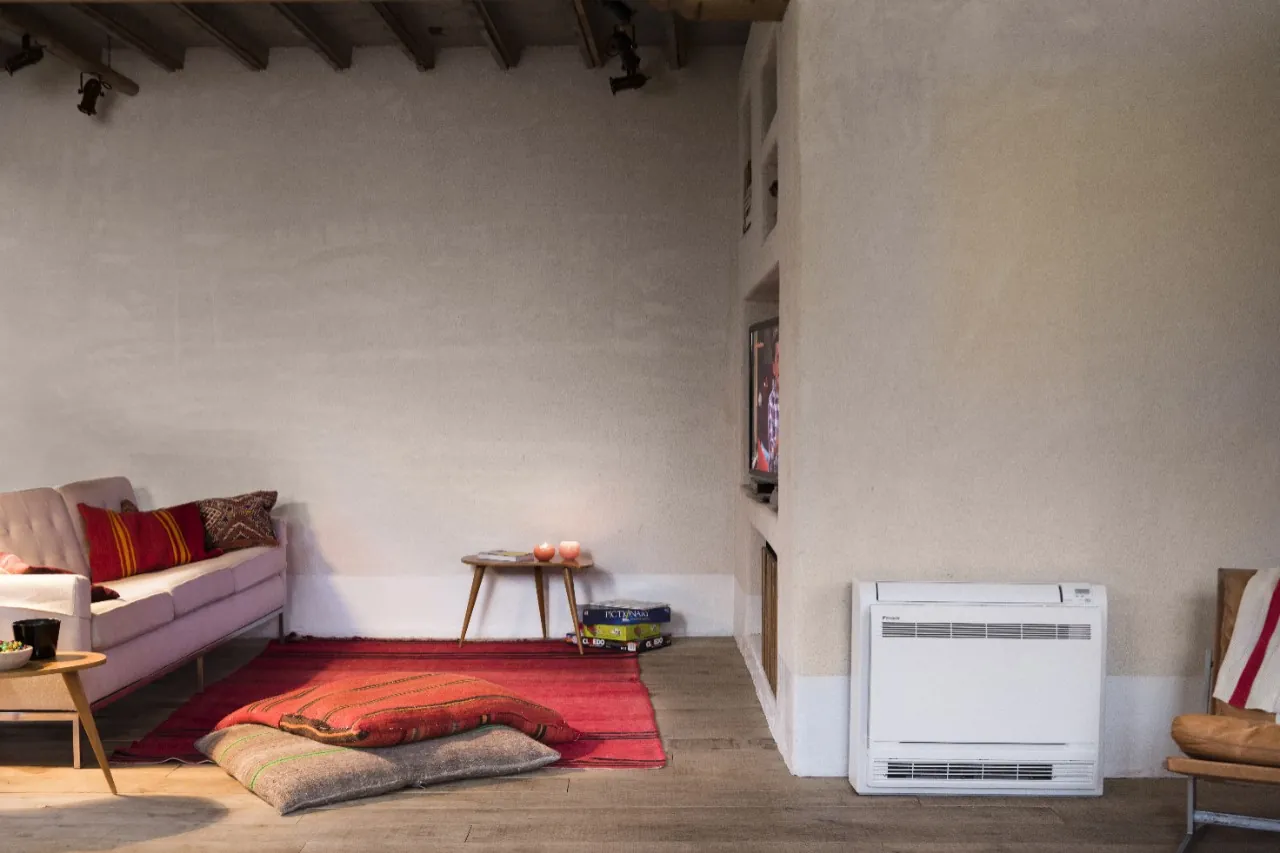 Climatiseur DAIKIN quadrisplit réversible inverter 4MXM80A9.