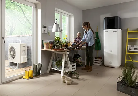 Pompe à chaleur air-eau Altherma taille 16 + ECS 230 l.